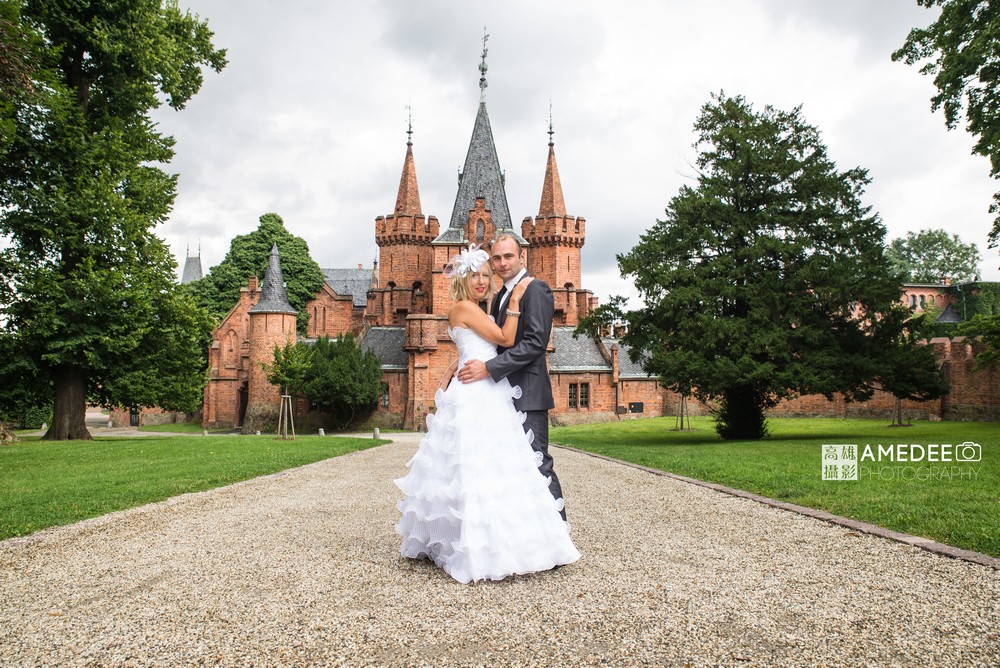 捷克婚紗攝影, 海外婚紗攝影